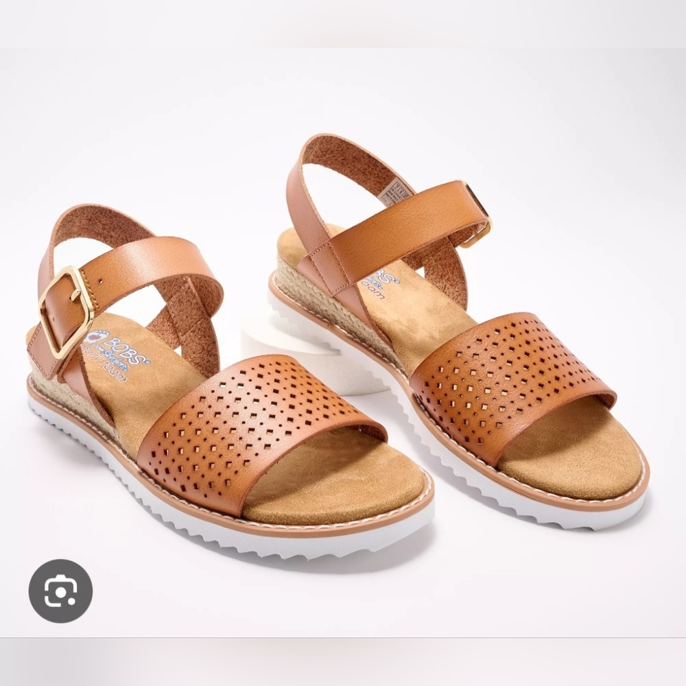 Skechers Tan Perforated Sandals Perfect For Spring And Summer